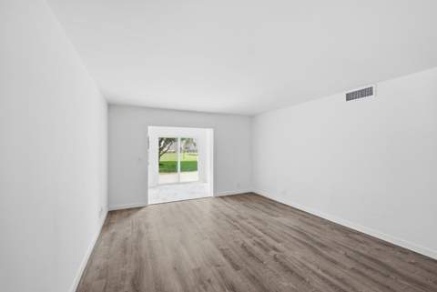 330 NE 26th Avenue #112, Boynton Beach FL - photo 13 of 37