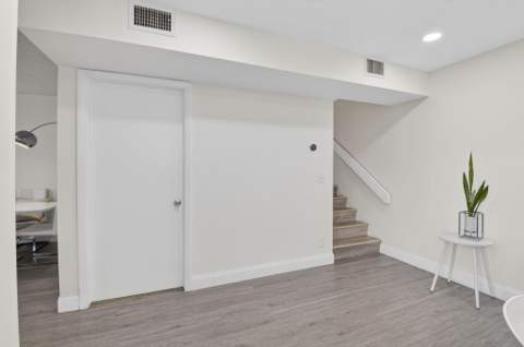 8385 Trent Court #D, Boca Raton FL - photo 10 of 49