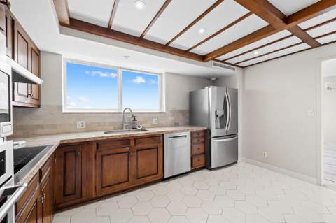 333 Sunset Drive #Apt 1008, Fort Lauderdale FL - photo 11 of 26
