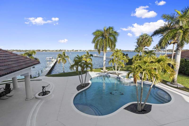 4 bedroom Single Family Residence at 1735 SE St Lucie Boulevard, Riverside, Stuart — photo 5
