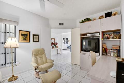3281 Jog Park Drive, Greenacres FL - photo 13 of 69