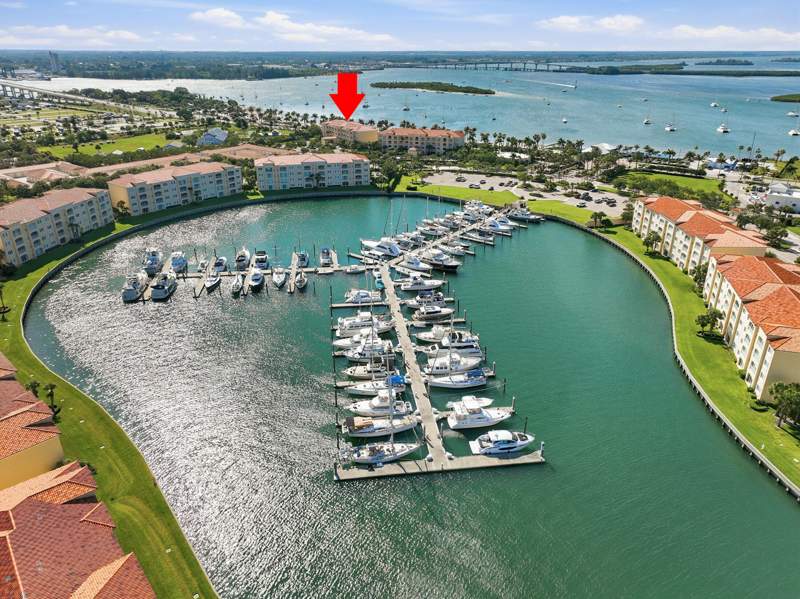 2 bedroom Condominium at 36 Harbour Isle Drive #205, Harbour Isle West, Fort Pierce — photo 2