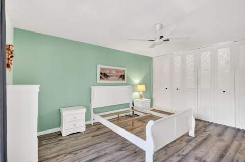 1800 SE Saint Lucie Boulevard #11-203, Stuart FL - photo 20 of 85
