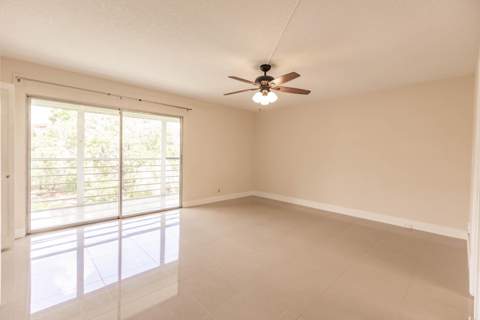4302 Martinique Circle #H3, Coconut Creek FL - photo 10 of 23