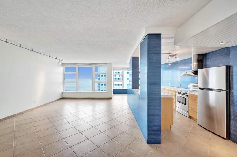 1 bedroom Condominium at 1620 S Ocean Boulevard #14-d, Ocean Colony Condo, Lauderdale-By-The-Sea — photo 4