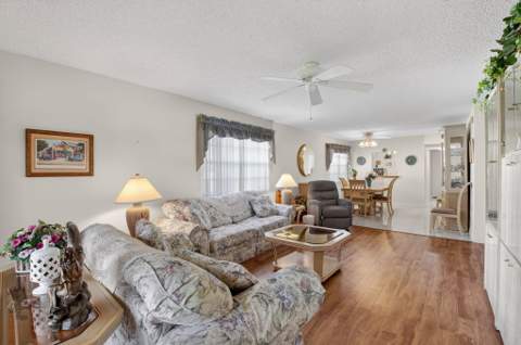 2935 SW 22nd Avenue #108, Delray Beach FL - photo 8 of 34