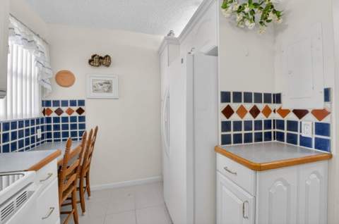 2935 SW 22nd Avenue #108, Delray Beach FL - photo 13 of 34