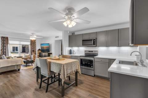 5314 NE 6 Avenue #E20, Oakland Park FL - photo 8 of 33