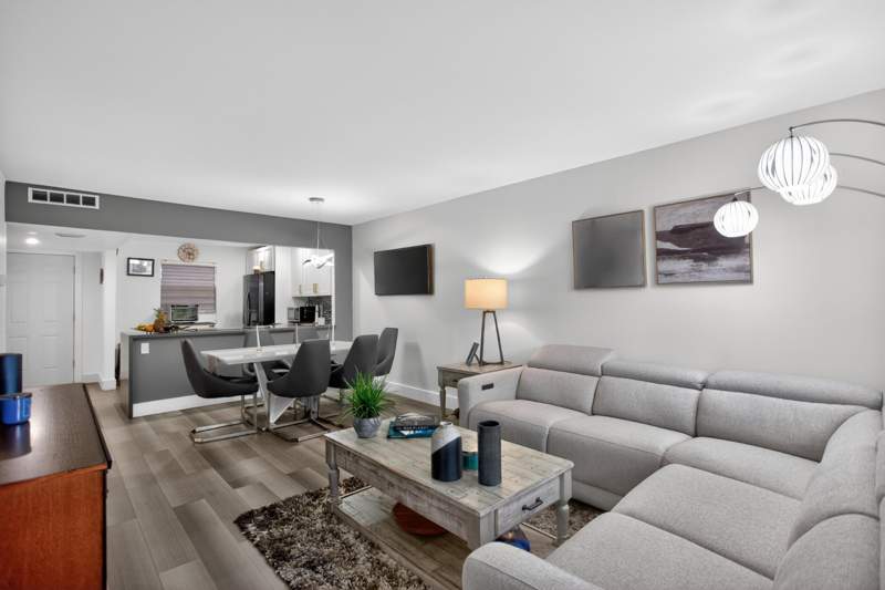 2 bedroom Condominium at 3160 Holiday Springs Boulevard #7-112, Holiday Springs Village 1 Condo, Margate — photo 3