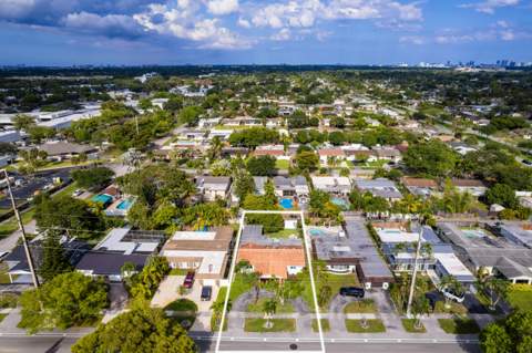 2141 N 56th Avenue, Hollywood FL - photo 23 of 23