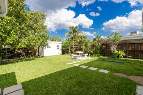 2141 N 56th Avenue, Hollywood FL - photo 20 of 23