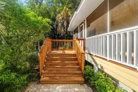 7713 Park Lane Road, Lake Worth FL - photo 9 of 83