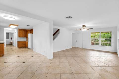 7713 Park Lane Road, Lake Worth FL - photo 13 of 83