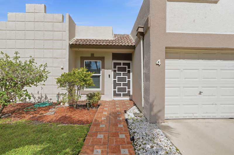 2 bedroom Villa at 19000 Stewart Circle #4, Weitzer Sub 3, Boca Raton — photo 3