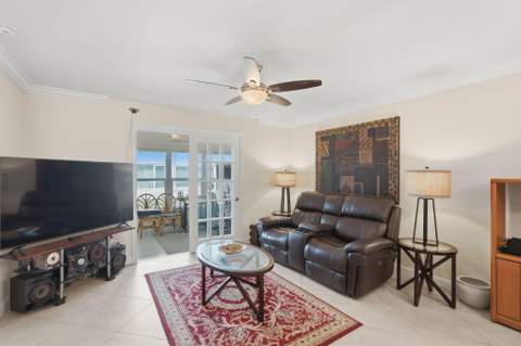 19000 Stewart Circle #4, Boca Raton FL - photo 9 of 46