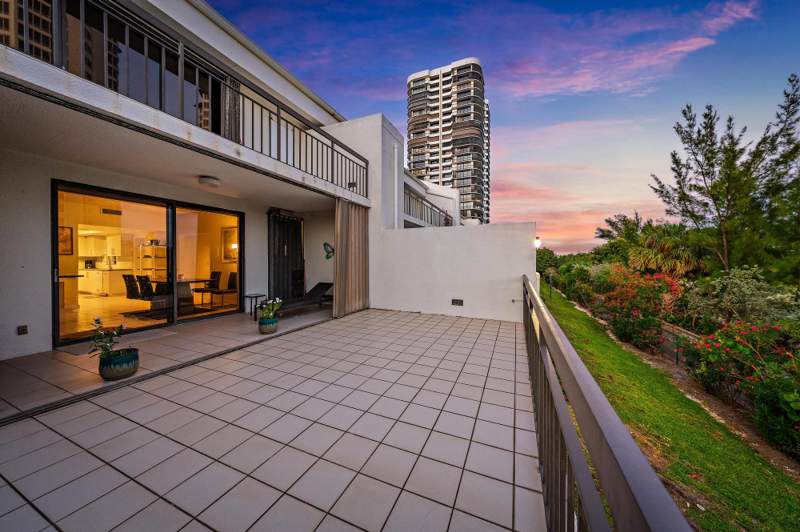 3 bedroom Condominium at 3970 N Ocean Drive #6, Martinique 2, Singer Island — photo 3