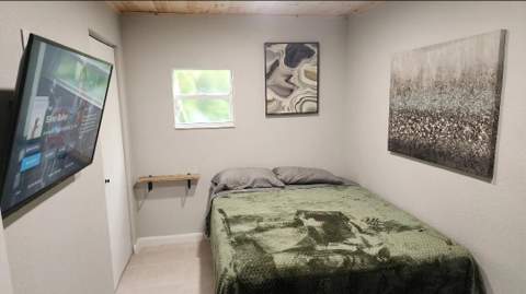 618 Hunter Street, West Palm Beach FL - photo 13 of 14