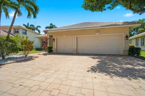 6018 NW 56th Circle, Coral Springs FL - photo 7 of 31