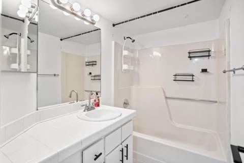 10401 W Broward Boulevard #209, Plantation FL - photo 7 of 16