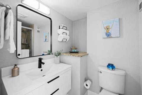 4511 S Ocean Boulevard #807, Highland Beach FL - photo 16 of 32