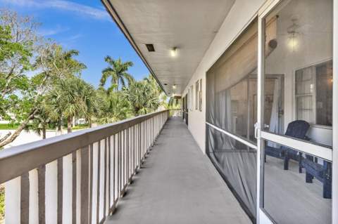 100 Royal Palm Way #303, Boca Raton FL - photo 23 of 36
