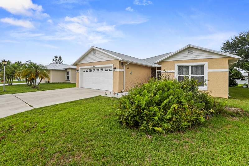 3 bedroom Single Family Residence at 6648 Gaviota, Spanish Lakes Fairways NE Phase, Fort Pierce — photo 3