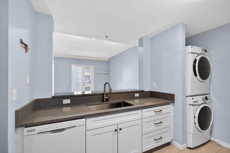 1 bedroom Condominium at 1203 Town Center Drive Drive #308, Village At Abacoa Condo, Jupiter — photo 4