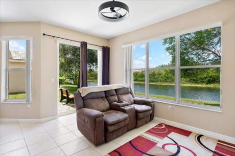 16385 SW 27th Street, Miramar FL - photo 15 of 41