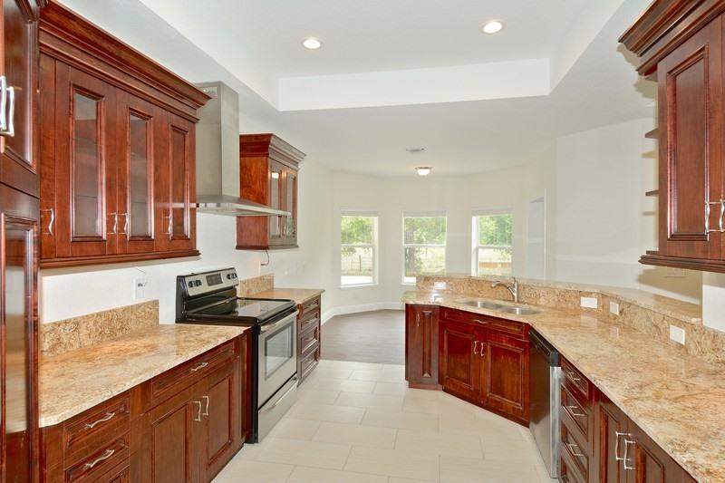 6 bedroom Single Family Residence at 4935 Lame Panther Lane, Acreage & Wildwood, Loxahatchee — photo 4