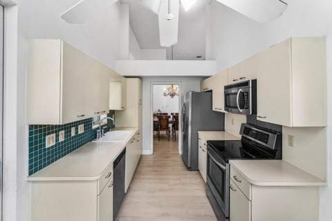 5106 Windsor Parke Drive, Boca Raton FL - photo 14 of 30