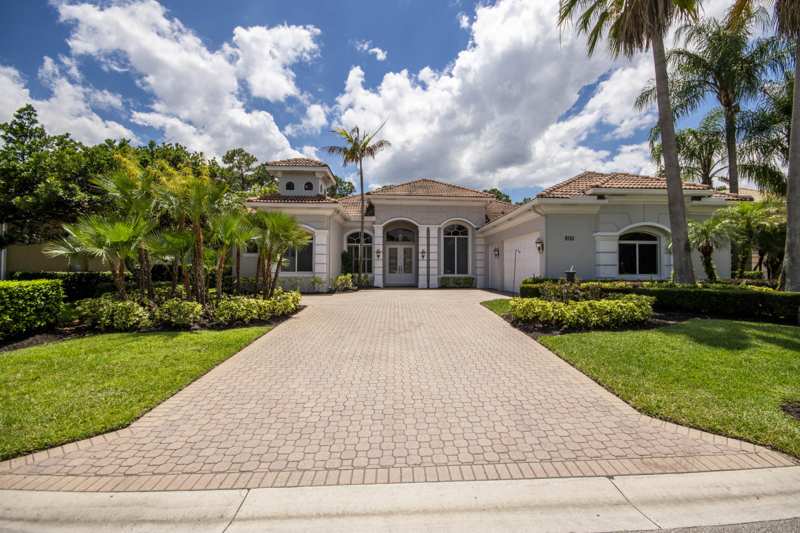 4 bedroom Single Family Residence at 8761 Bally Bunion Road, Spyglass at PGA Village, Port St. Lucie — photo 1