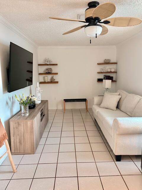 10079 Yeoman Lane, Royal Palm Beach FL - photo 12 of 31