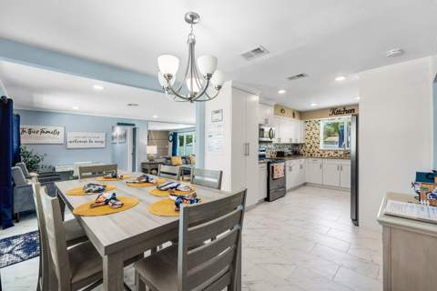 214 SE 5th Street, Dania Beach FL - photo 10 of 40