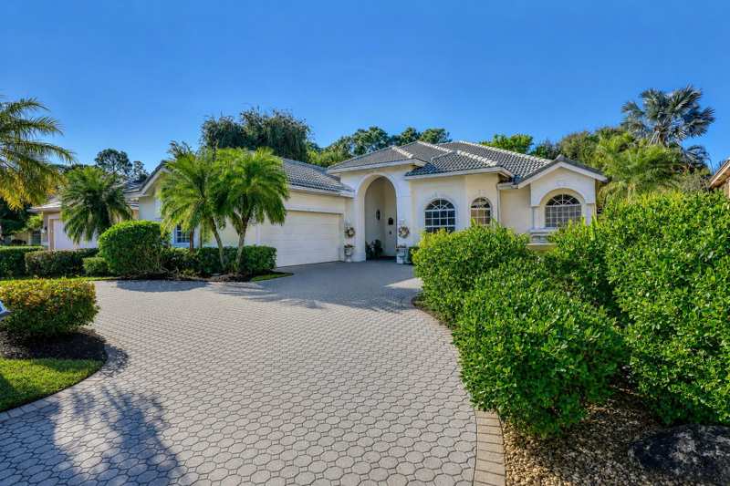3 bedroom Single Family Residence at 9029 One Putt Place, Lakes At PGA Village, Port St. Lucie — photo 1