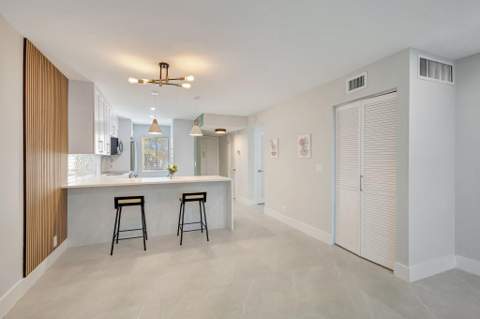4090 Tivoli Court #208, Lake Worth FL - photo 11 of 28