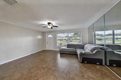 2581 E Golf Boulevard, Pompano Beach FL - photo 14 of 55