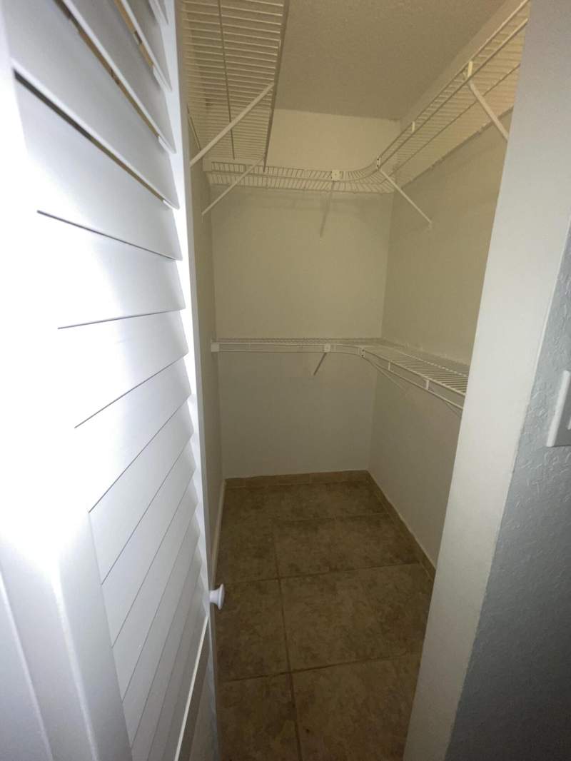 1 bedroom Condominium at 4344 NW 9th Avenue #9-3f, Heritage Circle Condo, Pompano Beach — photo 4