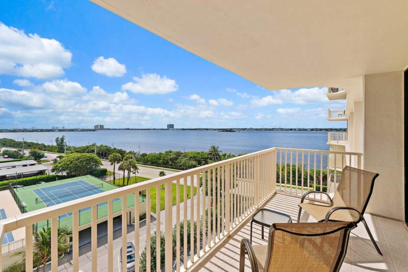 2 bedroom Condominium at 5480 N Ocean Drive #B6b, Dunes Towers Condo, Singer Island — photo 2