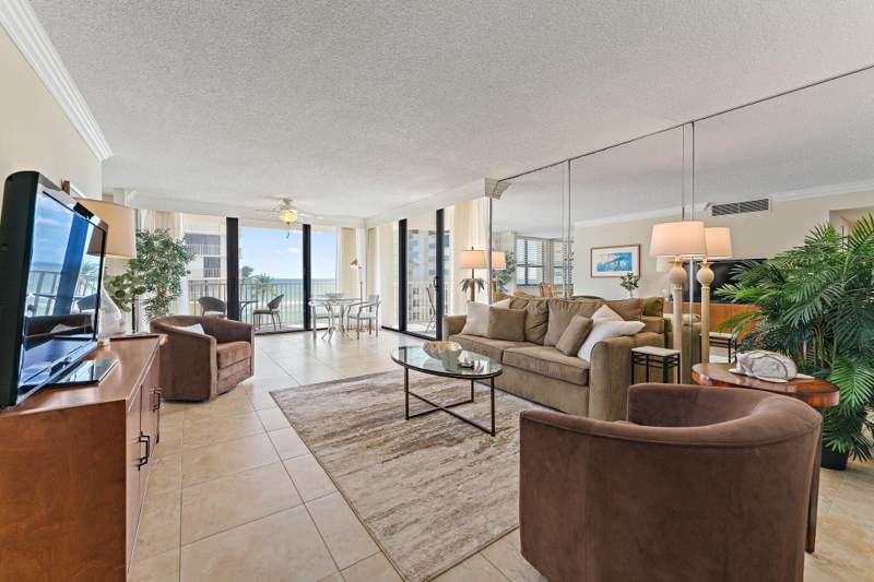 2 bedroom Condominium at 5480 N Ocean Drive #B6b, Dunes Towers Condo, Singer Island — photo 5