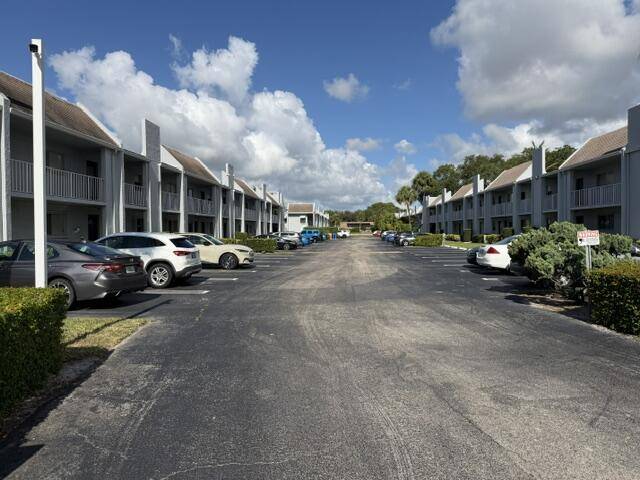 Sabal Pine South Condo