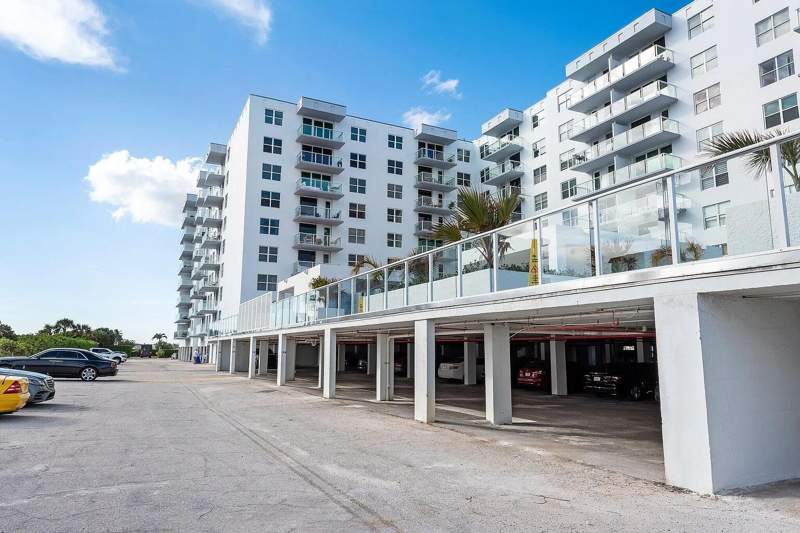 2 bedroom Condominium at 3450 S Ocean Boulevard #6150, Patrician Of Palm Beach Condo, Palm Beach — photo 4