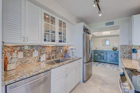 5550 N Ocean Drive #3c, Riviera Beach FL - photo 6 of 68