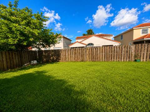 3071 Dogwood Lane, Margate FL - photo 23 of 26