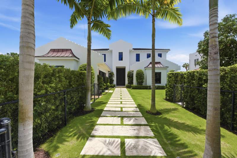 6 bedroom Single Family Residence at 248 E Lakewood Road, Lakewood, West Palm Beach — photo 5