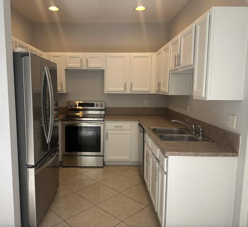 3 bedroom Single Family Residence at 2143 SE Se Bell Isle Drive Drive, EAST LAKE VILLAGE, Port St. Lucie — photo 2