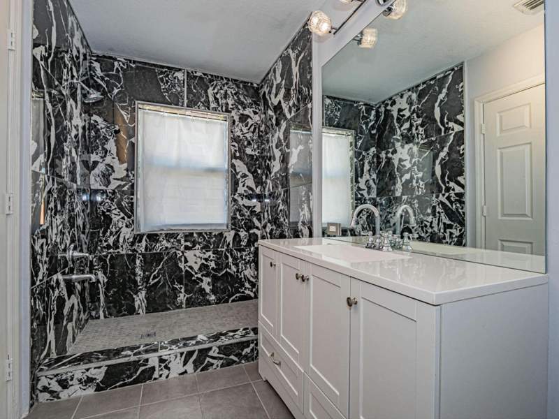 3 bedroom Single Family Residence at 2143 SE Se Bell Isle Drive Drive, EAST LAKE VILLAGE, Port St. Lucie — photo 3
