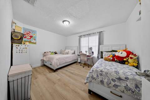 113 Egret Circle, Greenacres FL - photo 11 of 37
