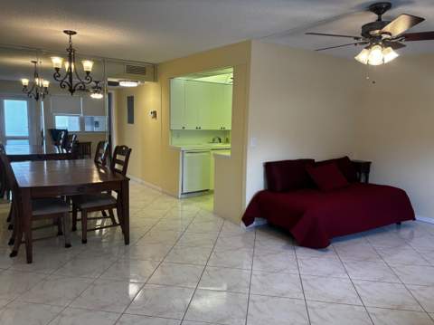 309 Grantham A, Deerfield Beach FL - photo 6 of 28