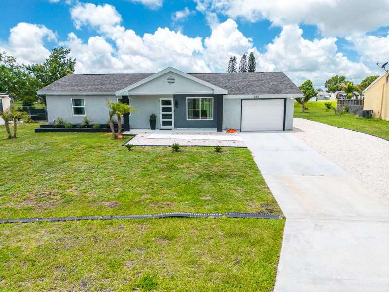 3 bedroom Single Family Residence at 264 SW Cherryhill Road, Port St Lucie Section 41, Port St. Lucie — photo 3