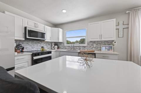 264 SW Cherryhill Road, Port St. Lucie FL - photo 12 of 44
